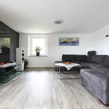 Apartment Up To 37 People - Your - Mountain