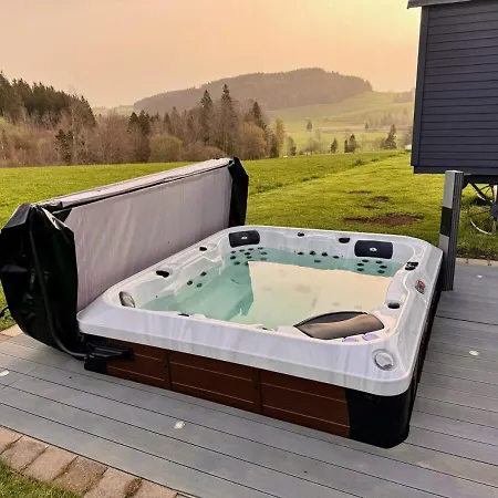 Up To 37 People - Your - Mountain *